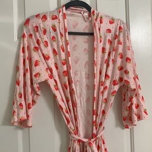 Strawberry dot milkmaid goods robe 🍓